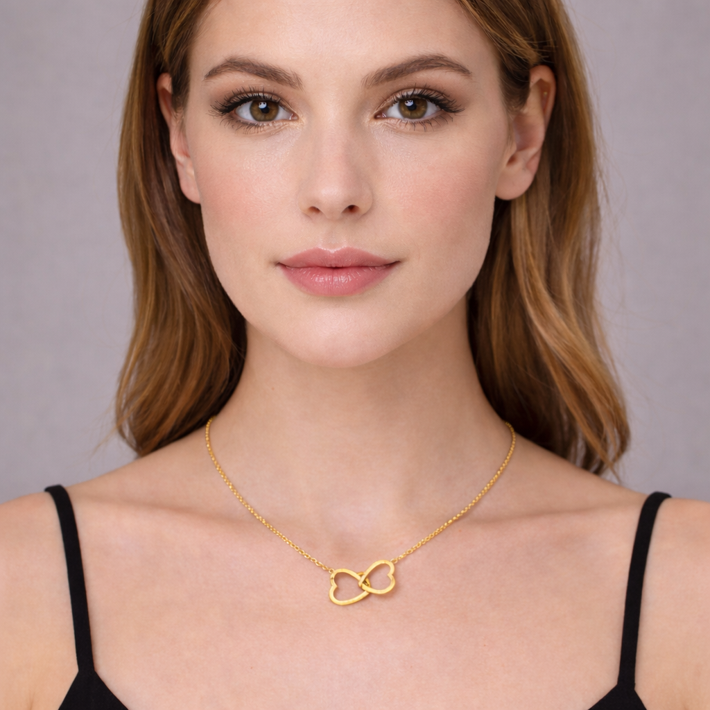 Load video: Odilia Heart Necklace