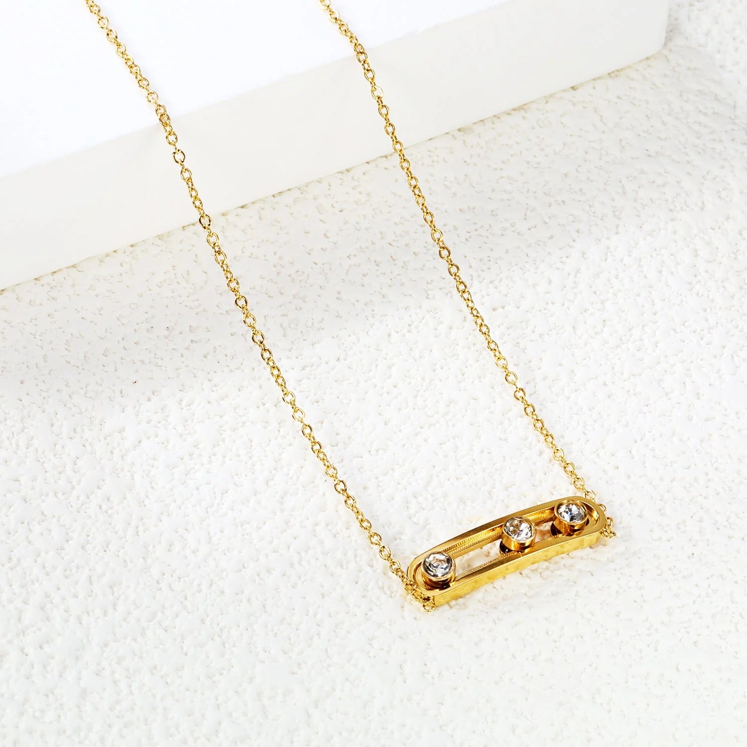 Naya Solitaire Necklace