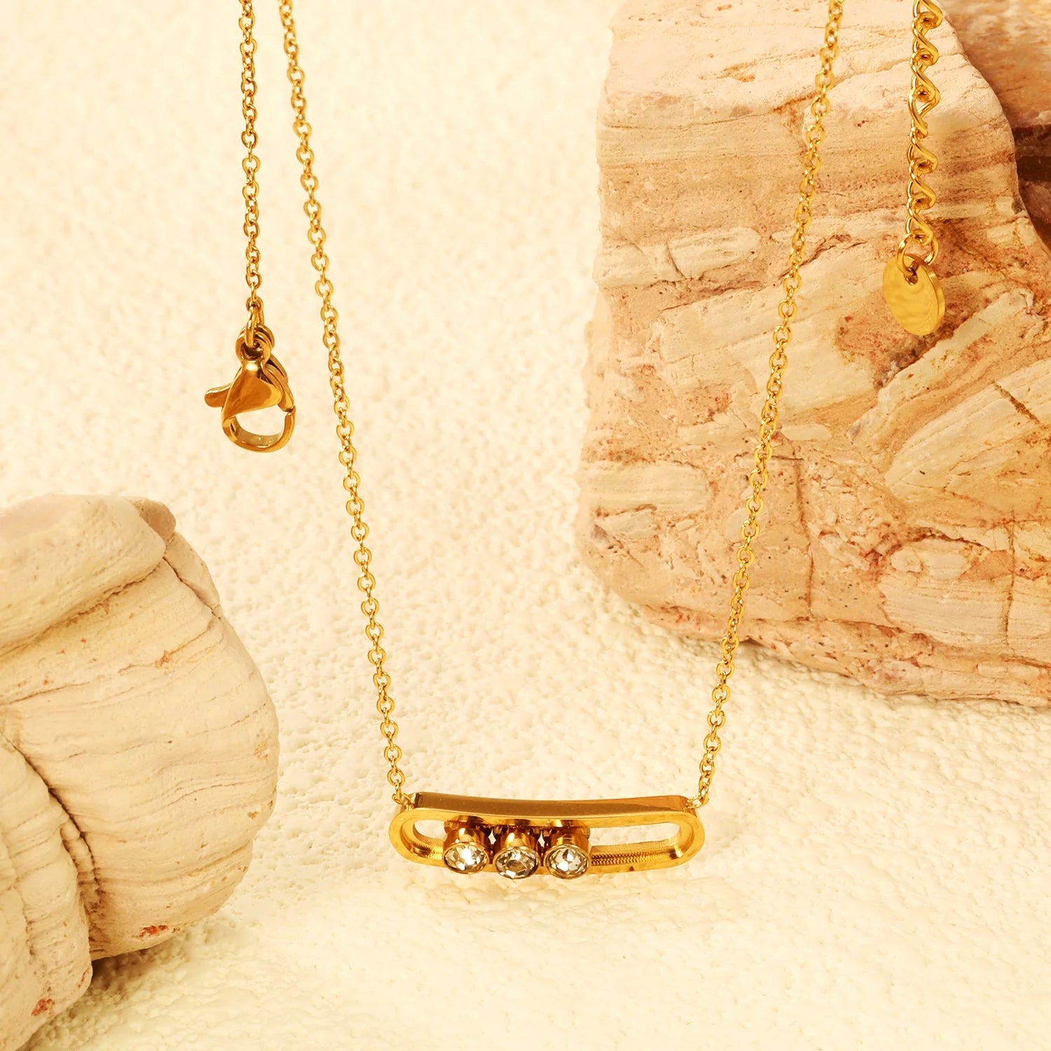 Naya Solitaire Necklace