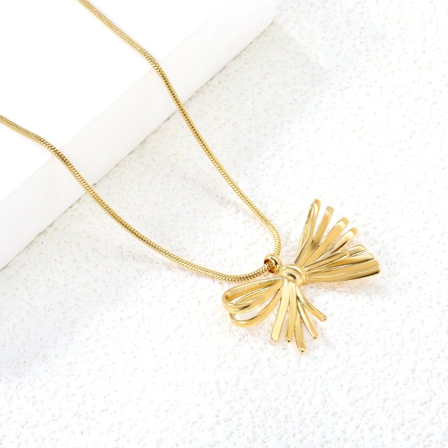Anya Bow Necklace