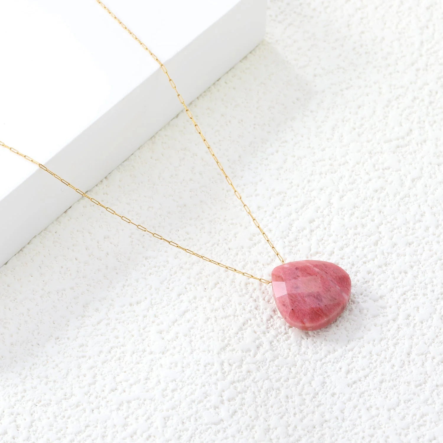 Aven Teardrop Necklace