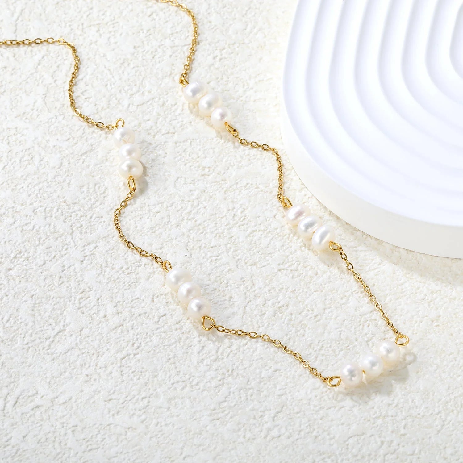 Sana Pearl Necklace