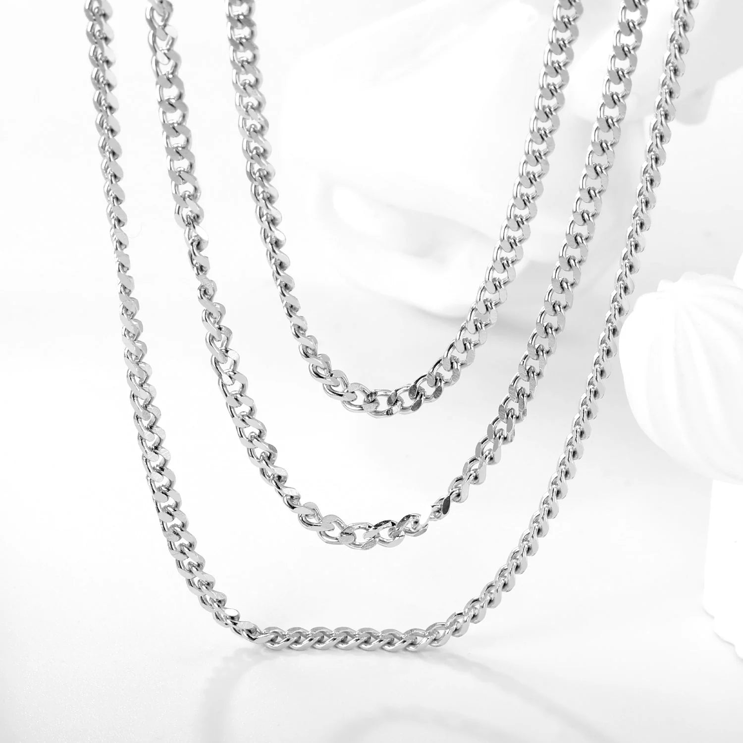 Neri Cuban Necklace