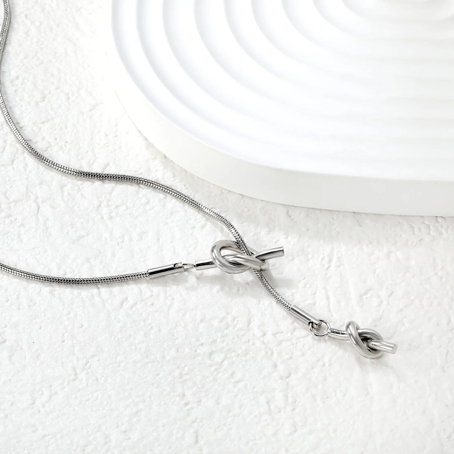 Oona Knot Necklace