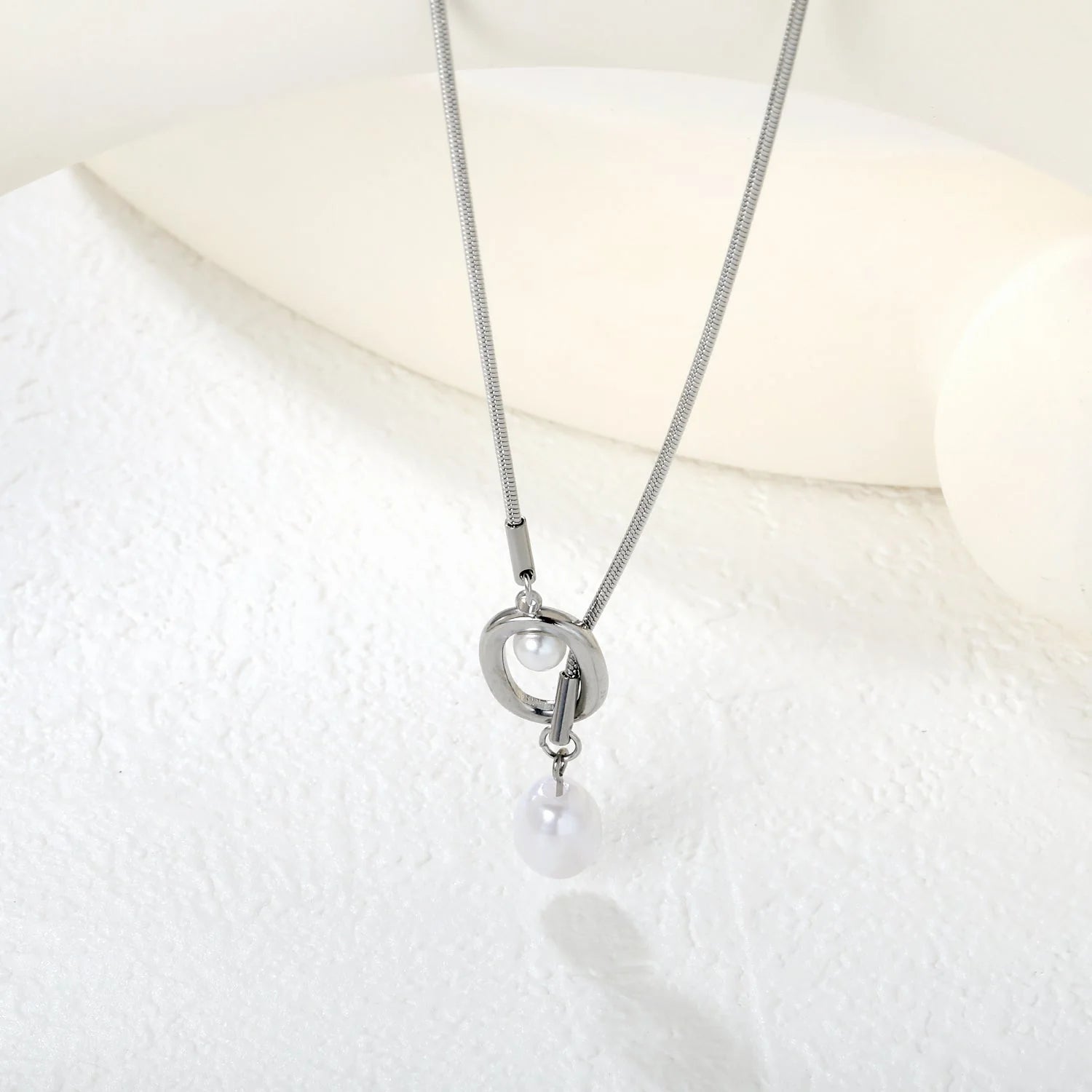 Cleo Pearl Necklace