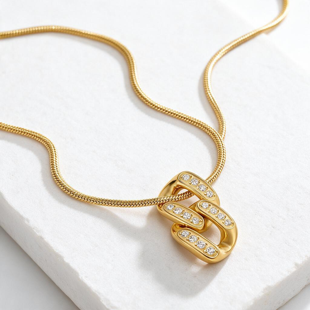 Alva Link Necklace