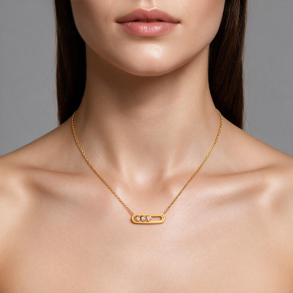 Naya Solitaire Necklace