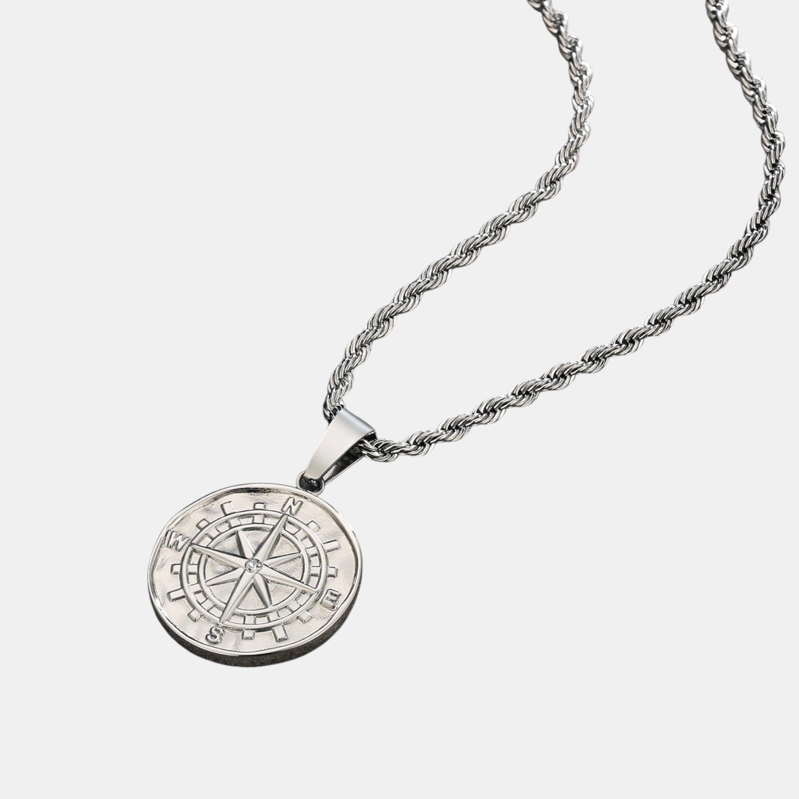 BLYNG Compass Pendant Silver IMG 3