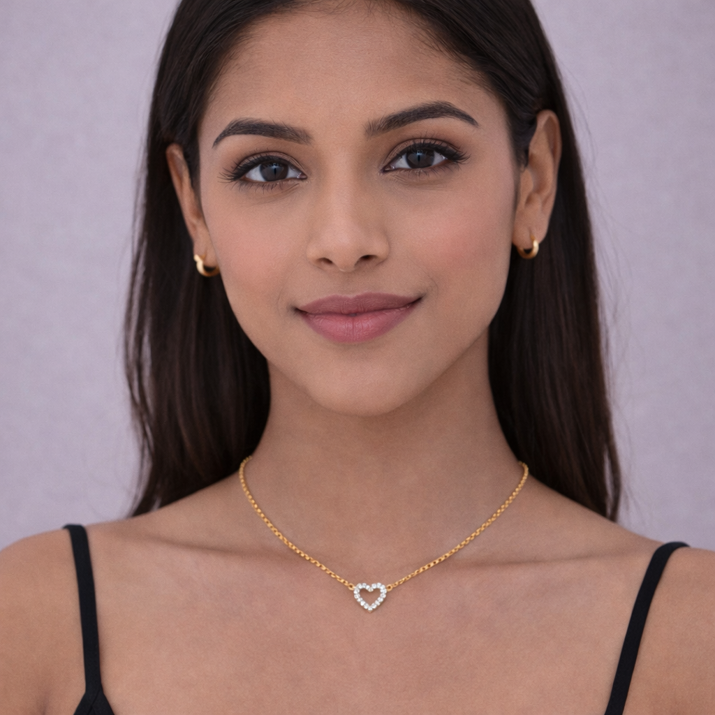 Charlotte Necklace Font shot