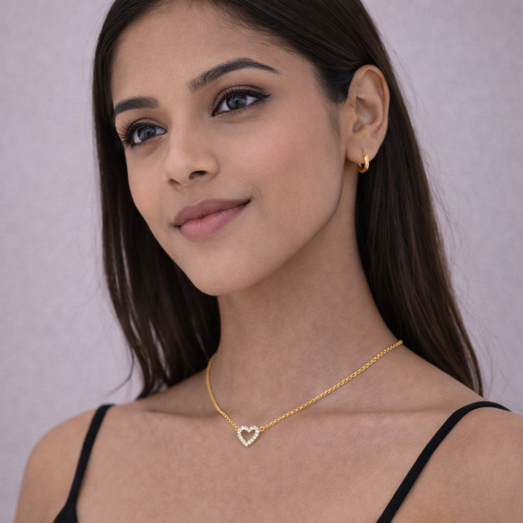 Charlotte Necklace Side shot