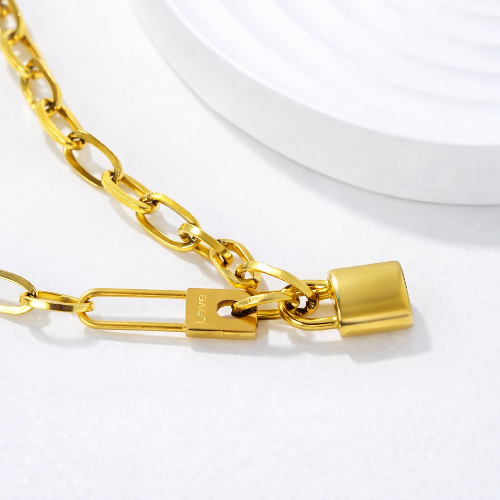 Fia Paperclip Necklace