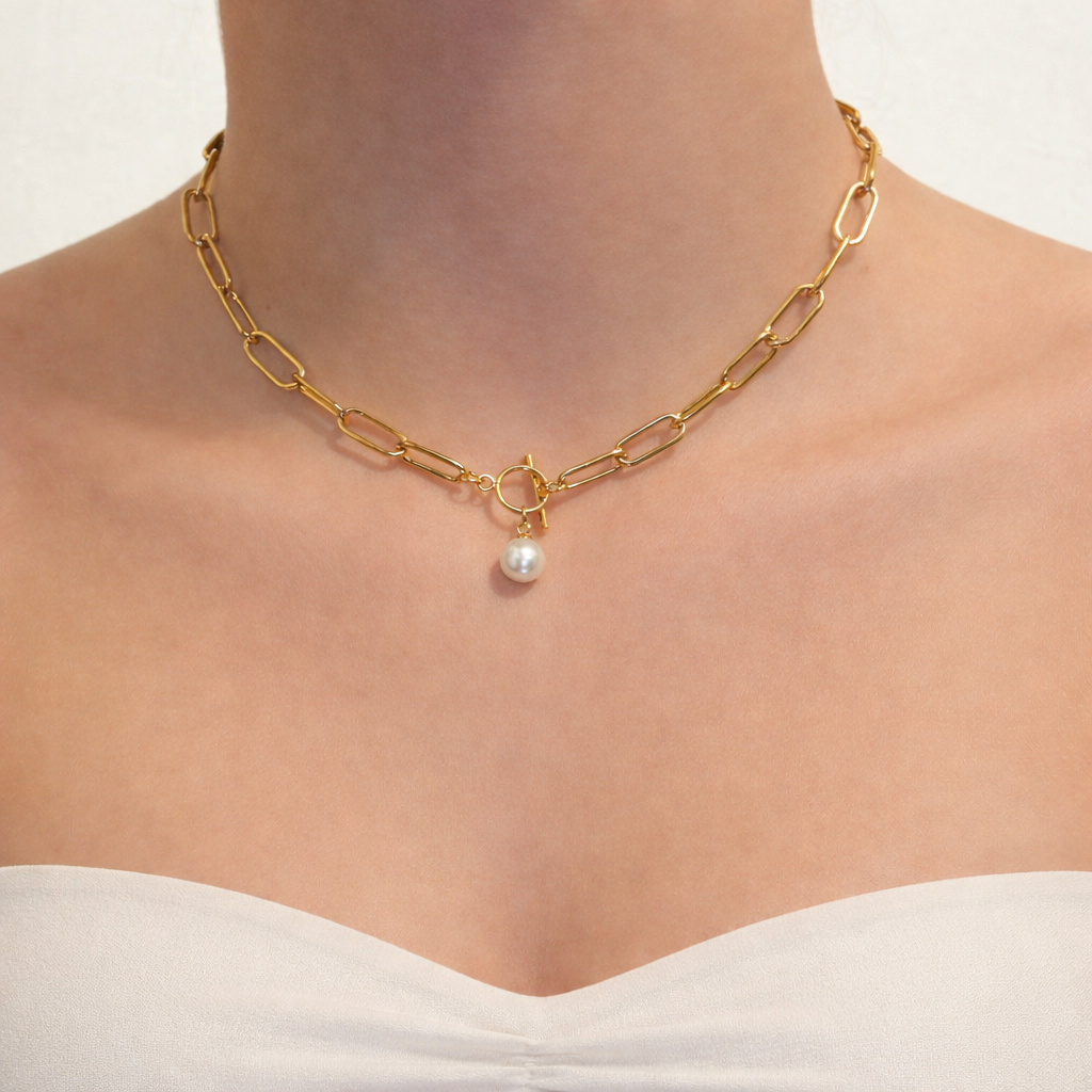 Penelope Pearl Necklace