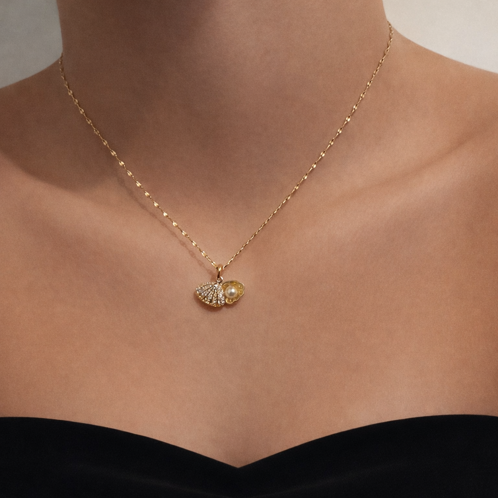 Camille Shell Necklace