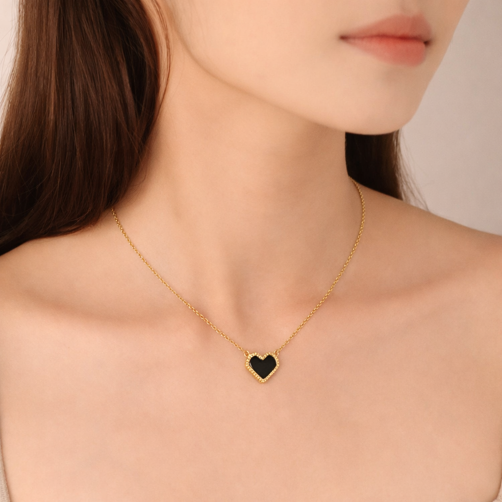 Syra Heart Necklace