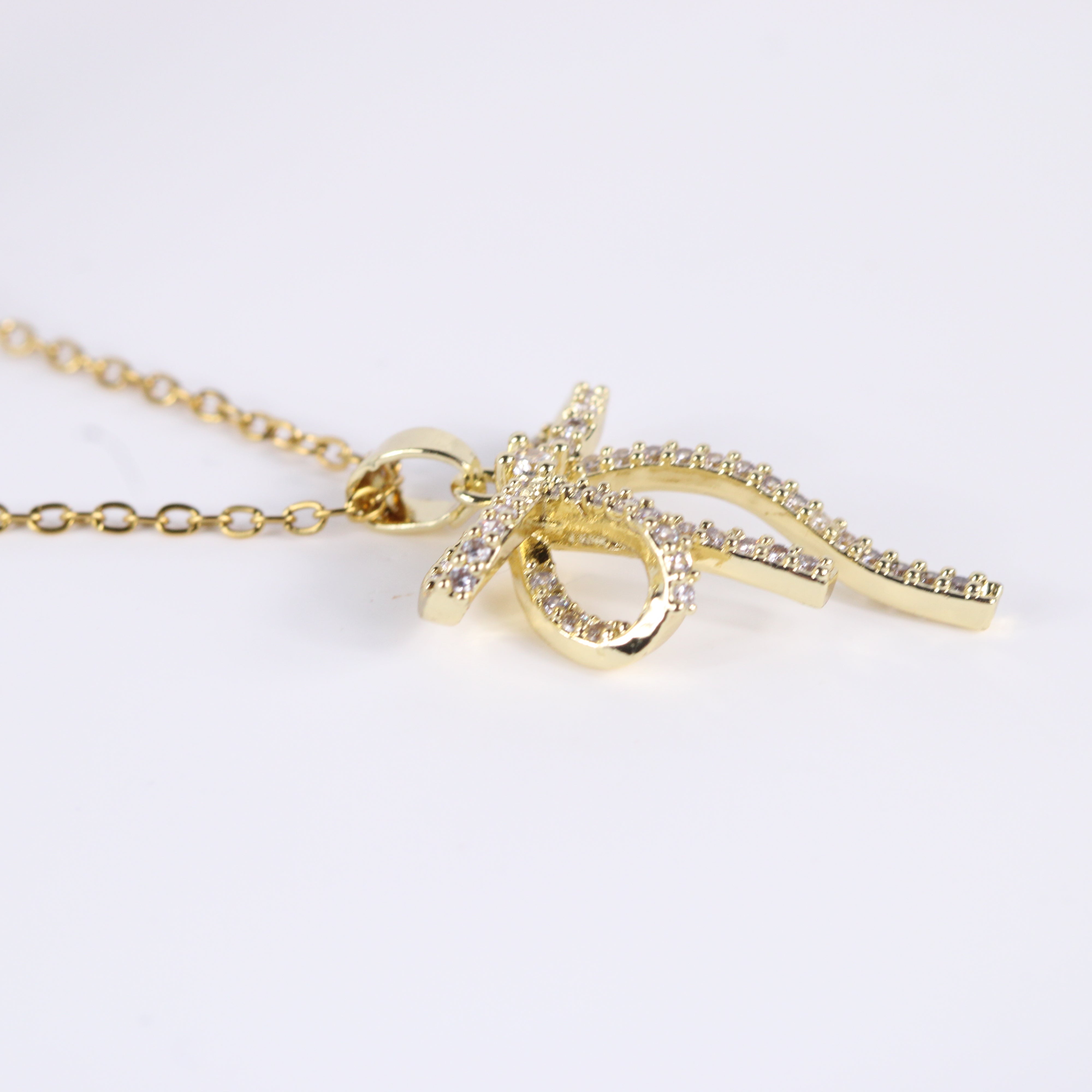 Amélie Bow Necklace