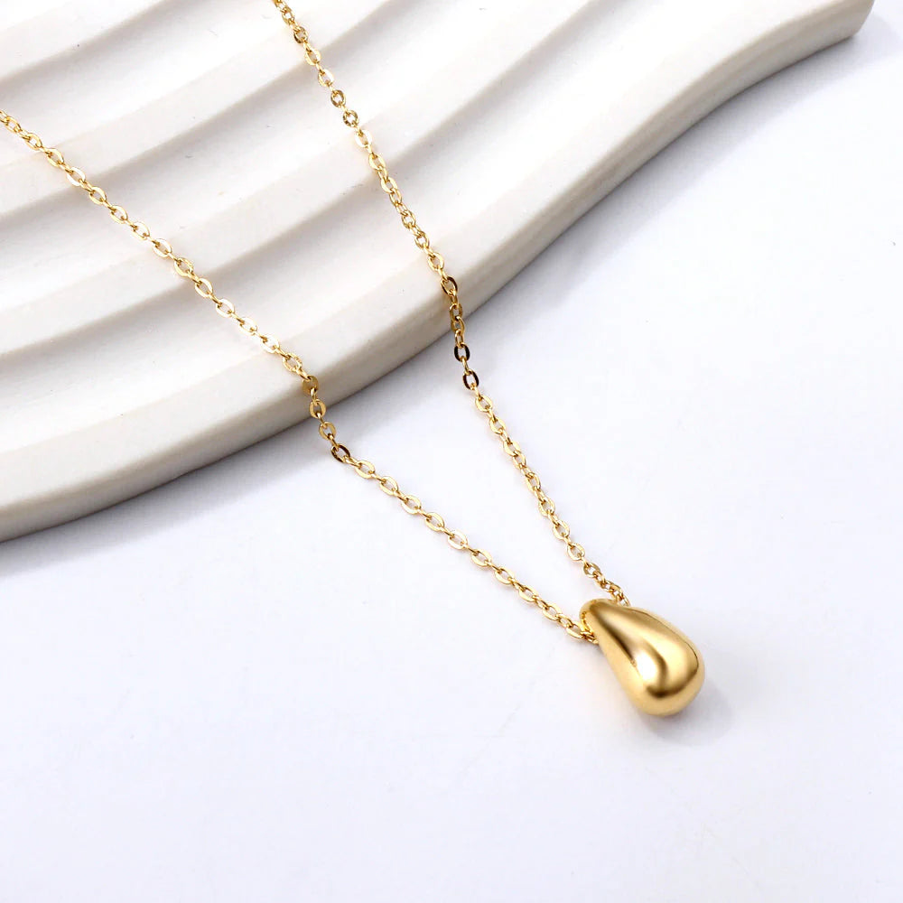 Beatrice Teardrop Necklace