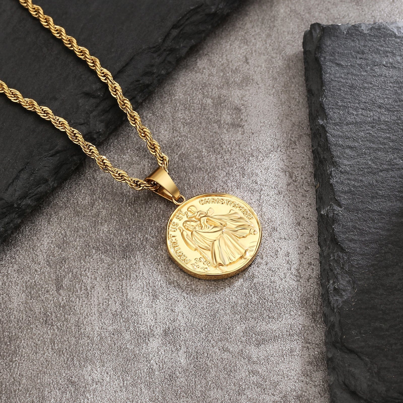 St. Christopher Pendant | Gold