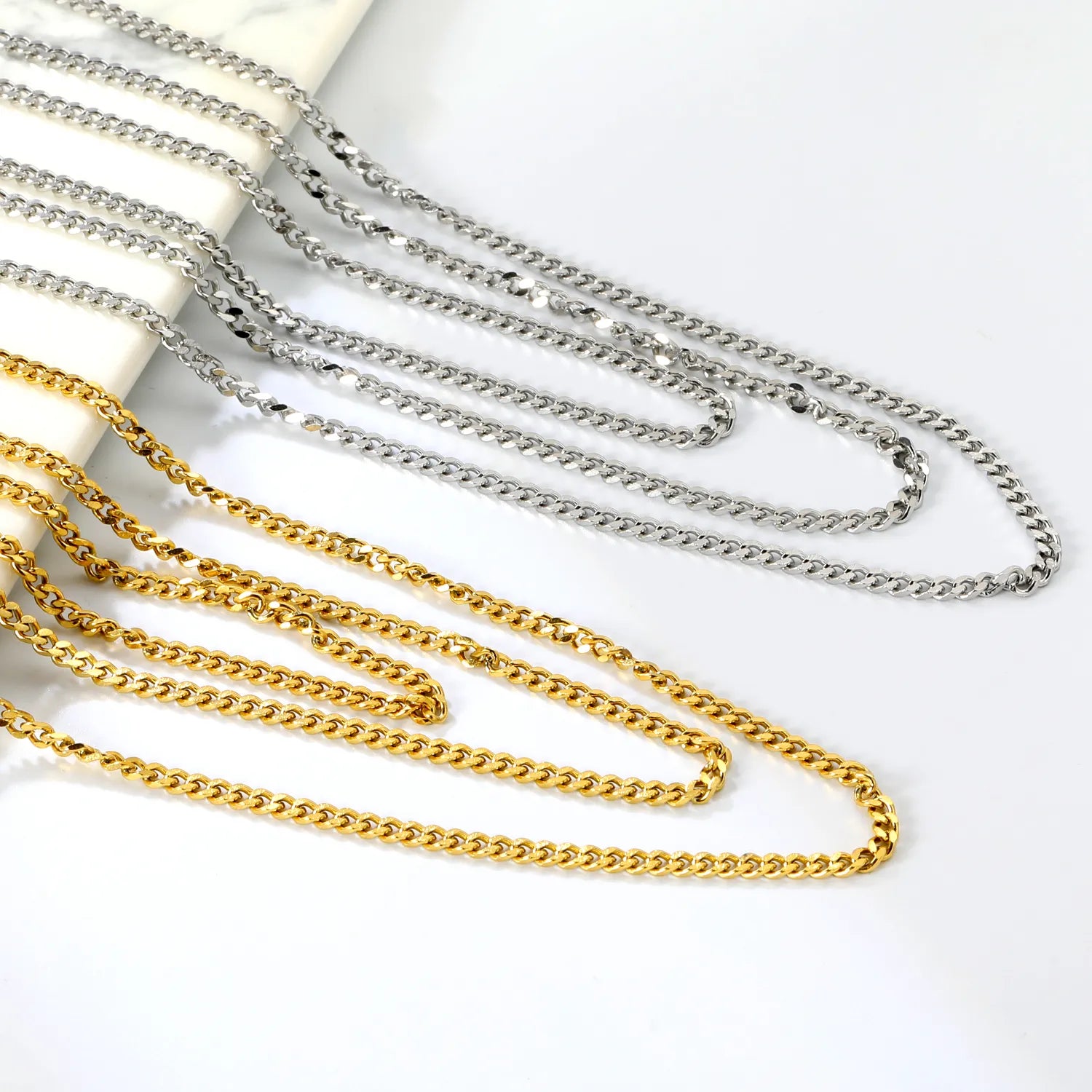 Neri Cuban Necklace