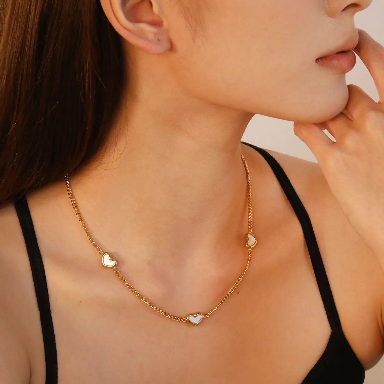 Cora Heart Necklace