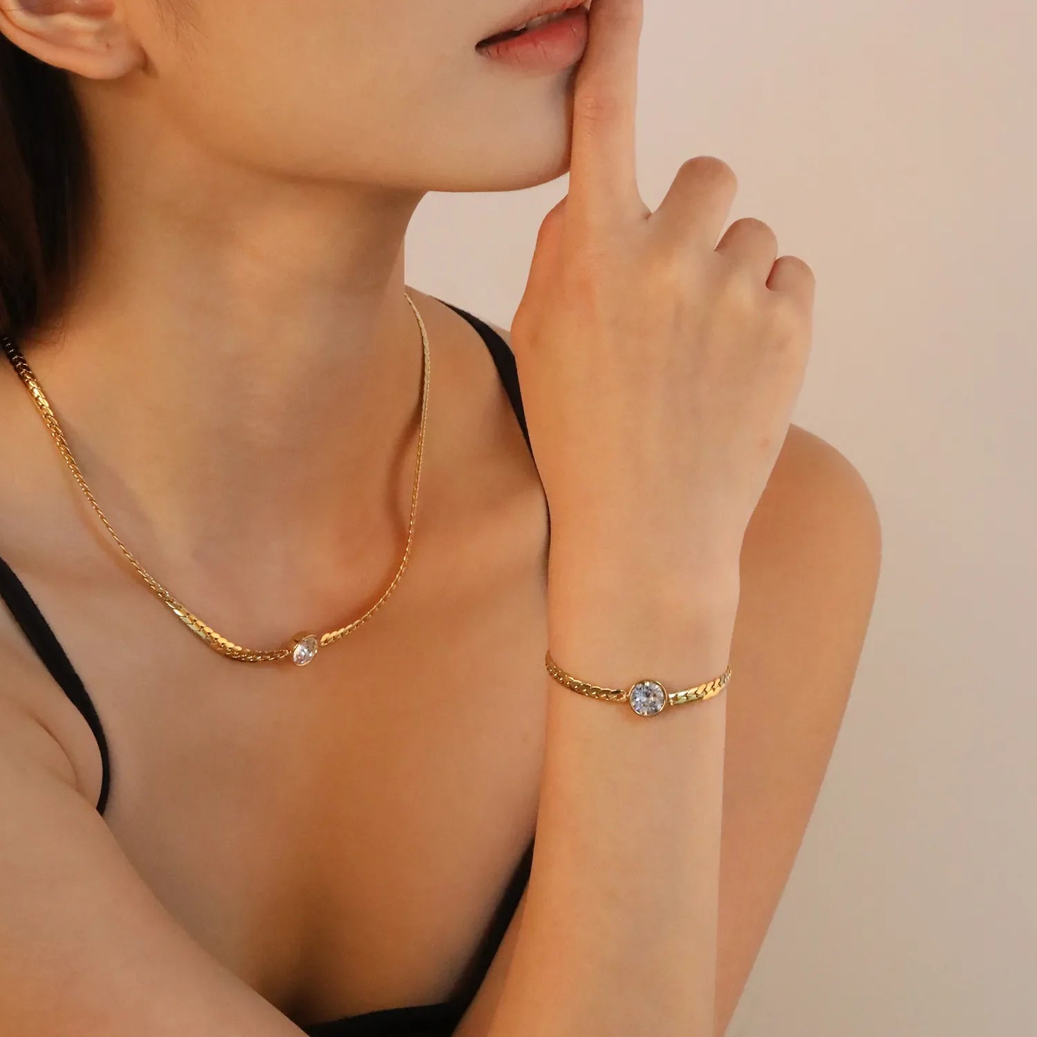 Lila Solitaire Necklace