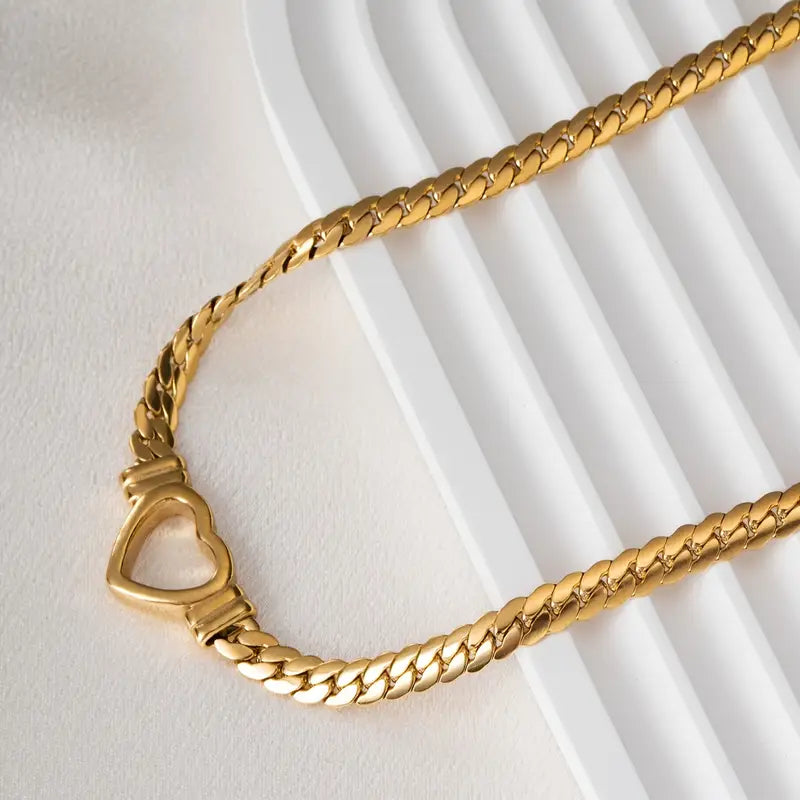 Vera Heart Necklace
