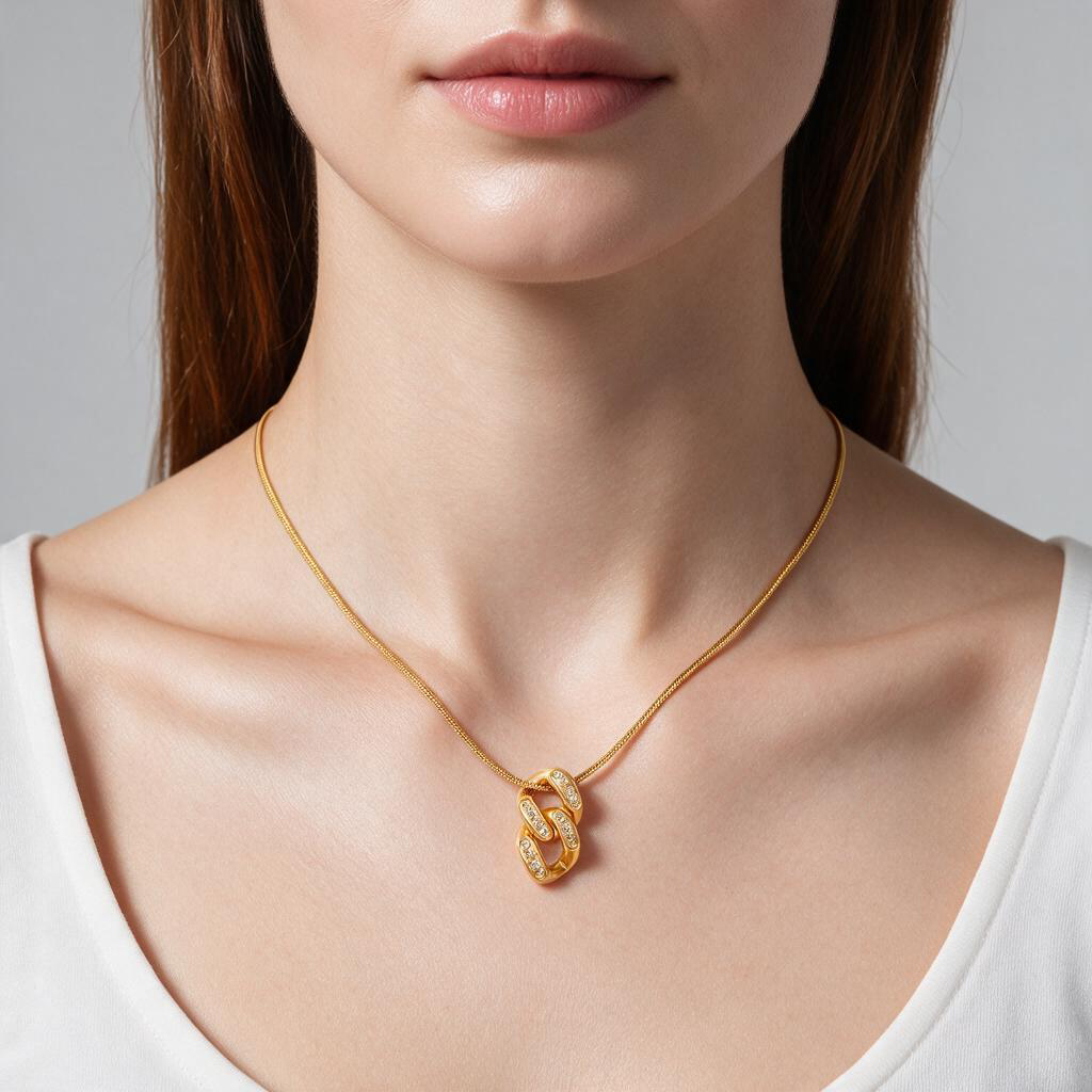 Alva Link Necklace