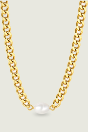 Iva Pearl Necklace