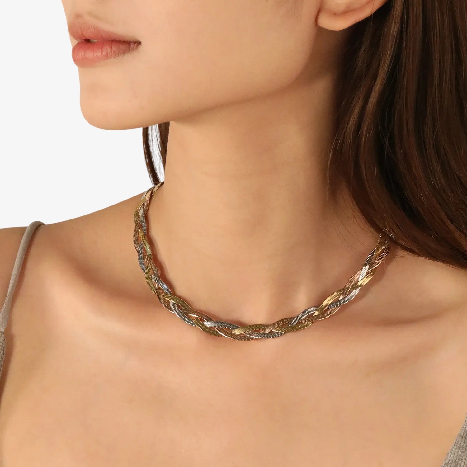 Liora Herringbone Necklace