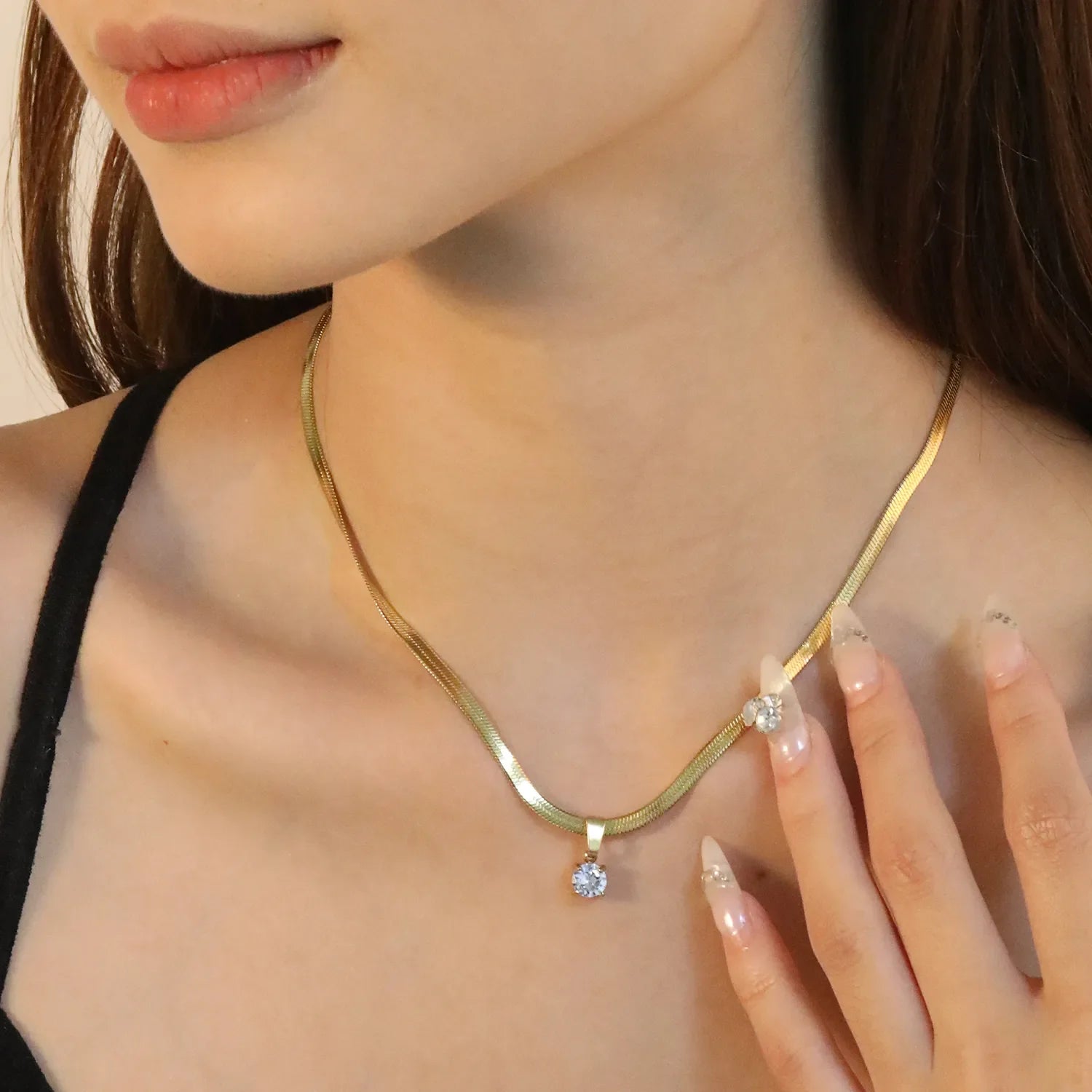 Leni Solitaire Necklace