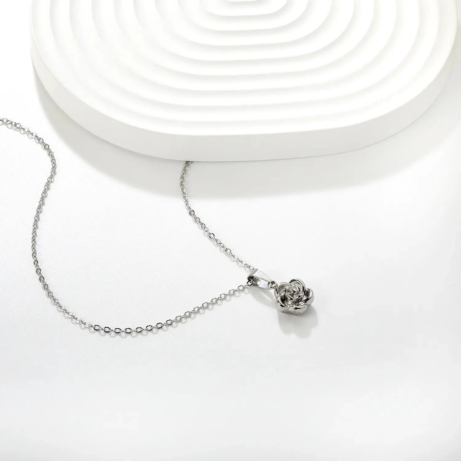 Ione Floral Necklace