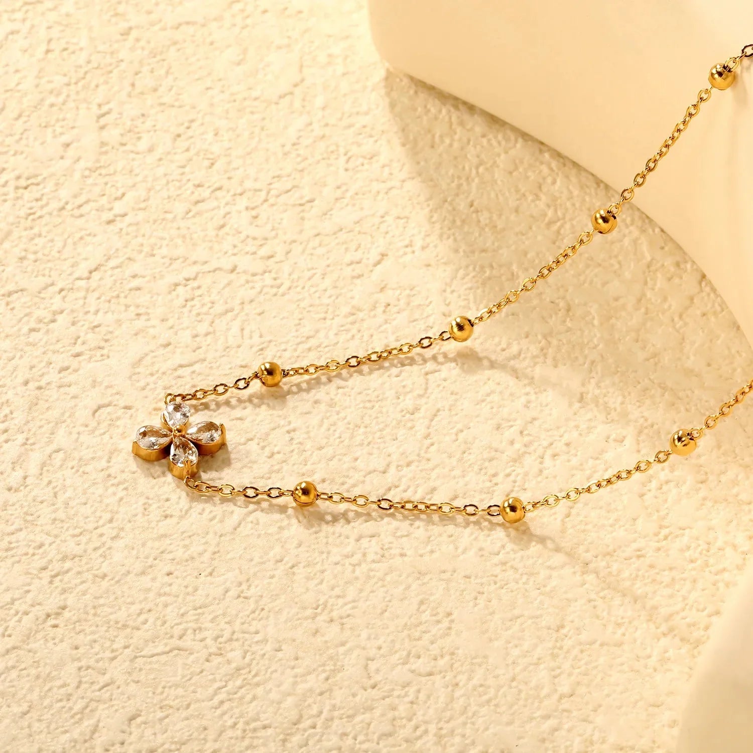 Riva Solitaire Necklace