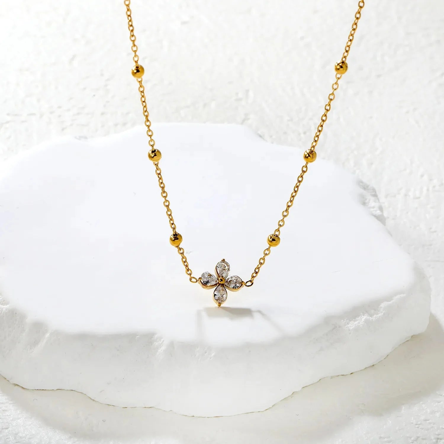 Riva Solitaire Necklace